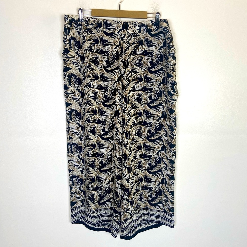 Max‎ Studio Tropical Floral Wide Leg Crop Pants Size 2X Black Cream Pull On NWT